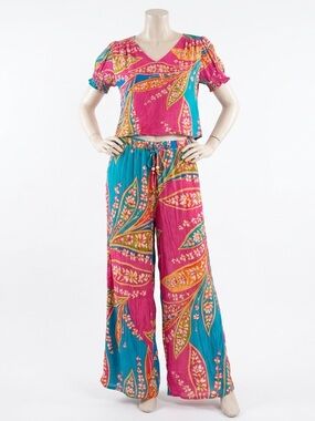 HAUTE HIPPIE Fuchsia & Turquoise Floral Blouse And Pants Set, Size Small.